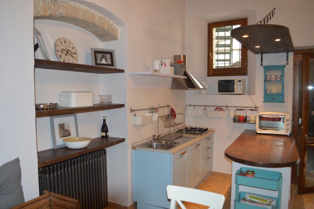 Appartamento In Centro Spoleto Bagian luar foto
