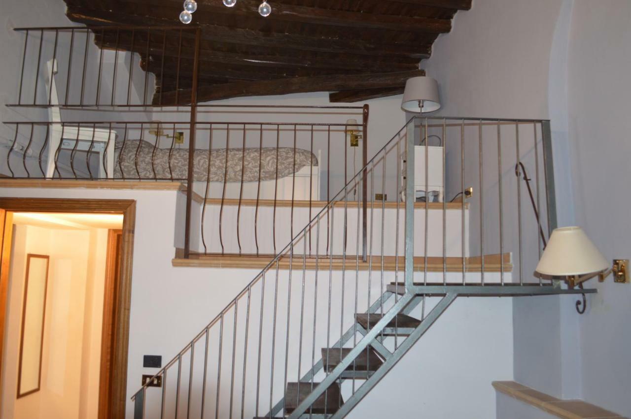 Appartamento In Centro Spoleto Bagian luar foto